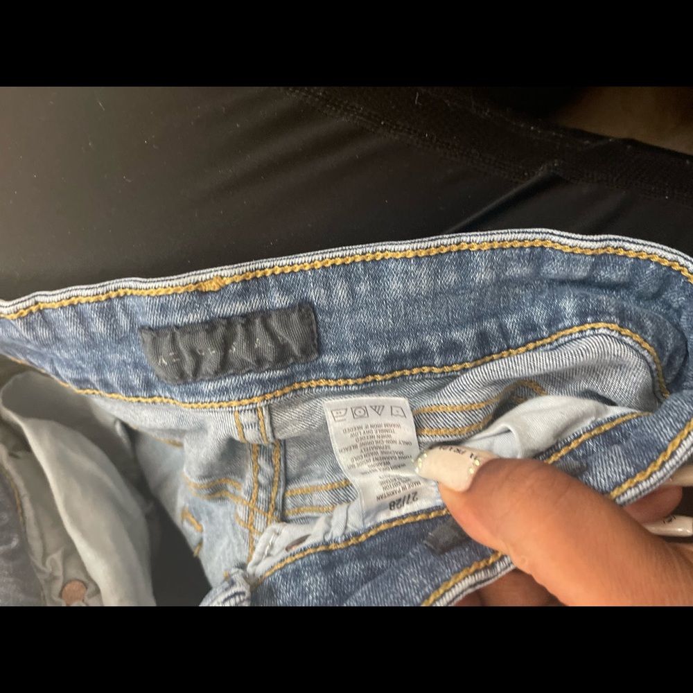 Used Aeropostale Jeans size 27/28